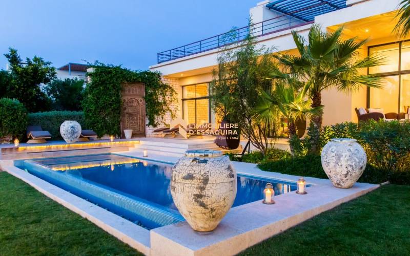 Villa 27 (16) (Copier)